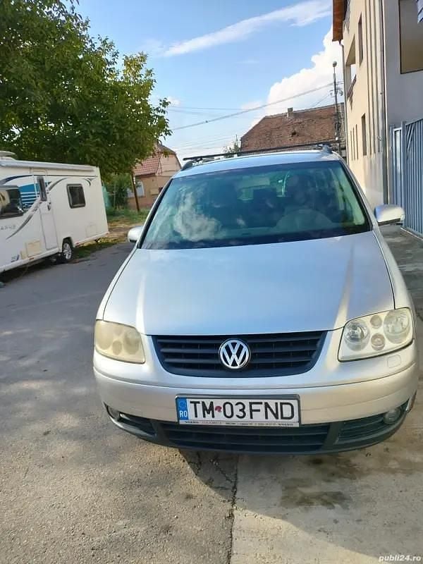 Utilizat 2004 VW Touran Monovolum | 2.100 EUR (Preț OK) - Imagine 1/4