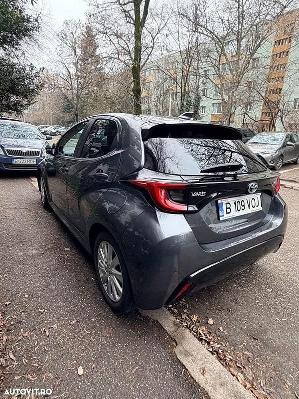 Second-hand Toyota Yaris 116 CP (85 kW) 2021 Culoaregri Hatchback