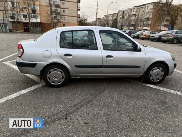 Second-hand Renault Symbol 82 CP (60 kW) 2005 Gri Berlinǎ