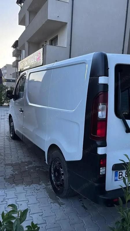 Second-hand Renault Trafic 96 CP (70 kW) 2016 Monovolum