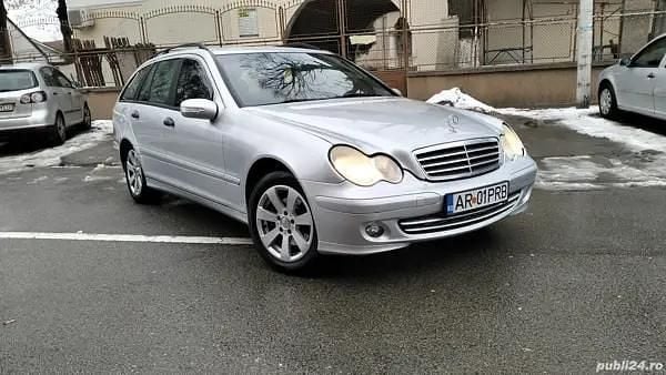 Utilizat 2007 Mercedes C200 Hatchback | 1.850 EUR (Super Preț) - Imagine 1/4