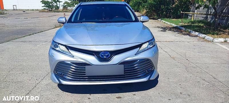 Gri Utilizat 2019 Toyota Camry Berlinǎ | 17.500 EUR (Puțin scump) - Imagine 1/4