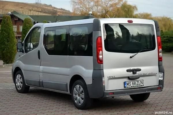 Second-hand Opel Vivaro 115 CP (84 kW) 2012 Monovolum
