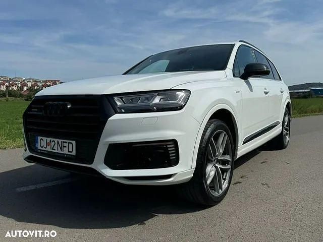 Alb Utilizat 2017 Audi Q7 SUV | 25.500 EUR (Super Preț) - Imagine 1/4