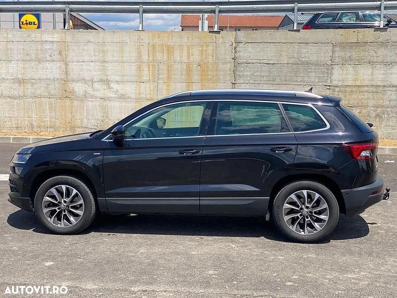 Negru Utilizat 2022 Skoda Karoq Clever SUV | 19.977 EUR (Preț OK) - Imagine 1/4