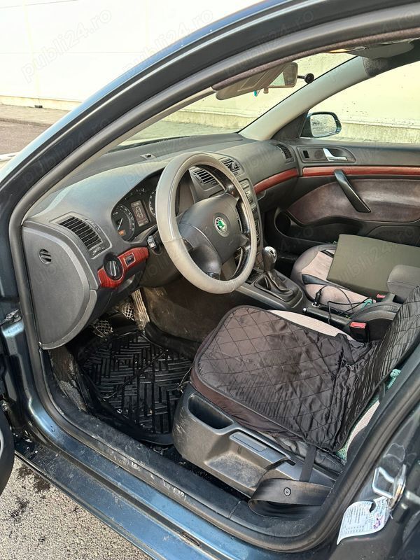 Second-hand Skoda Octavia 80 CP (58 kW) 2006 Gri Break