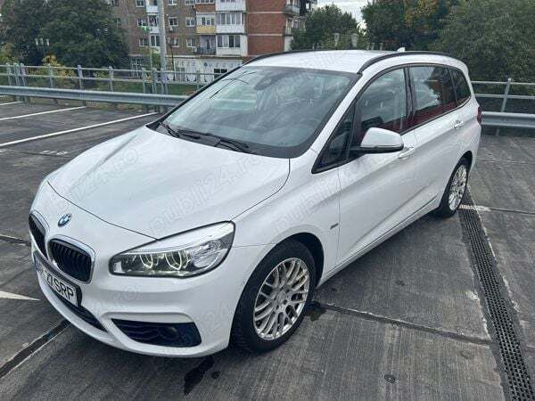 Utilizat 2016 BMW 220 Break | 11.999 EUR (Puțin scump) - Imagine 1/4
