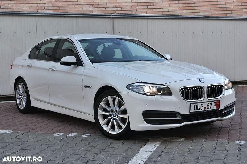 Culoarealb Utilizat 2015 BMW 520 Sport Line Berlinǎ | 13.600 EUR (Super Preț) - Imagine 1/4