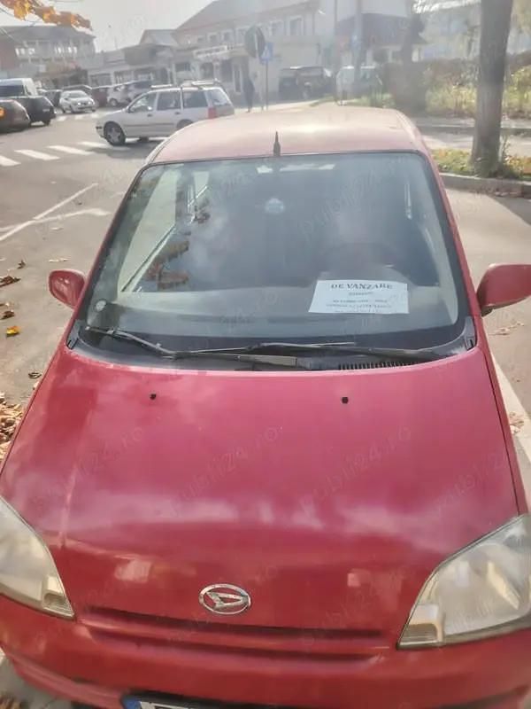 Rosu Utilizat 2005 Daihatsu Cuore Hatchback | 500 EUR - Imagine 1/3