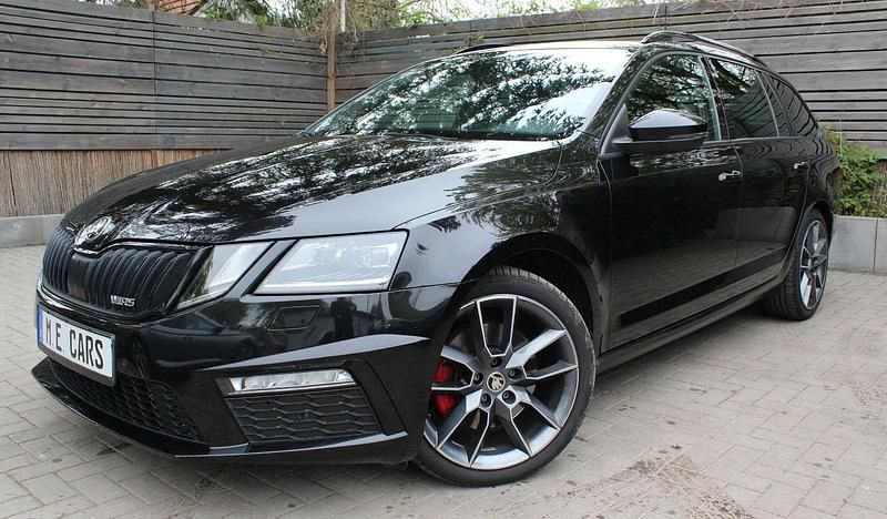 Utilizat 2020 Skoda Octavia RS | 25.990 EUR - Imagine 1/1