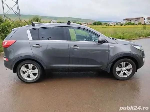 Utilizat 2013 Kia Sportage SUV | 8.800 EUR (Preț bun) - Imagine 1/4