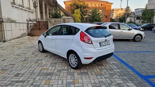 Second-hand Ford Fiesta 95 CP (69 kW) 2016 Alb Hatchback