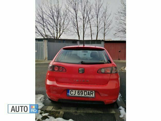 Rosu Utilizat 2006 Seat Ibiza Hatchback | 3.400 EUR - Imagine 1/4