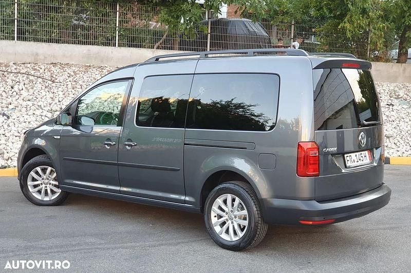 Second-hand VW Caddy Maxi Comfortline 102 CP (75 kW) 2017 Culoaregri Monovolum