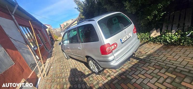 Second-hand VW Sharan Comfortline 115 CP (84 kW) 2006 Culoaregri Monovolum