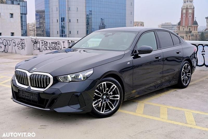 Culoarenegru Utilizat 2025 BMW 520 Comfort Edition Berlinǎ | 49.500 EUR - Imagine 1/4