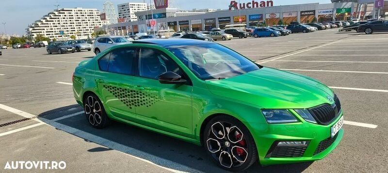 Verde Utilizat 2019 Skoda Octavia RS Berlinǎ | 21.700 EUR (Preț bun) - Imagine 1/4