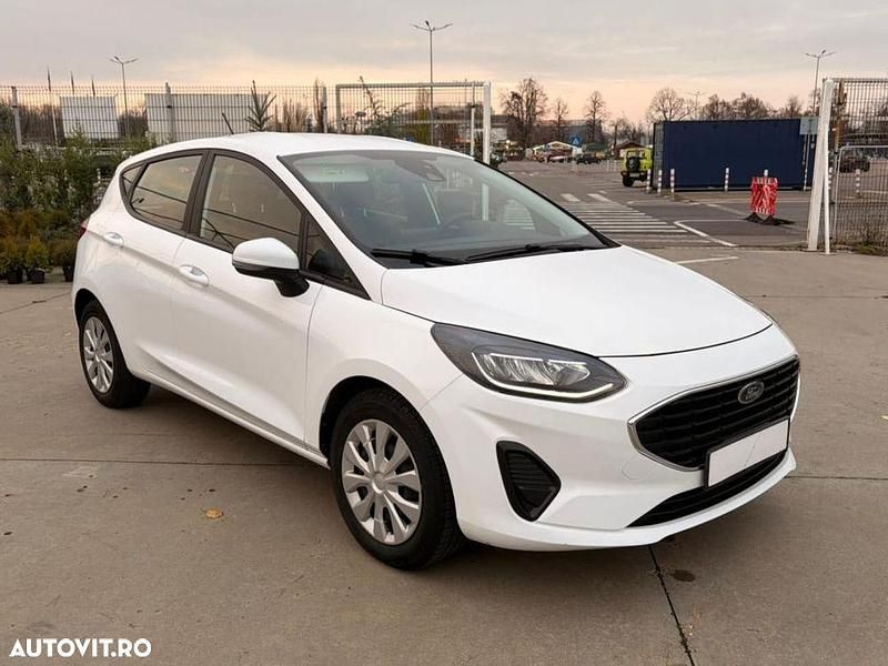 Culoarealb Utilizat 2022 Ford Fiesta Trend | 9.350 EUR (Preț OK) - Imagine 1/4