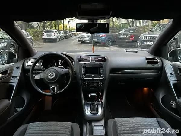 Negru Utilizat 2010 VW Golf VI Hatchback | 4.000 EUR (Super Preț) - Imagine 1/4