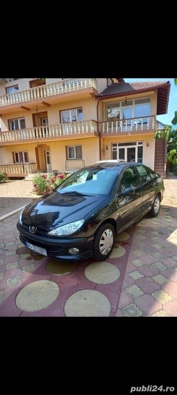 Negru Utilizat 2007 Peugeot 206 Berlinǎ | 9.000 EUR - Imagine 1/3