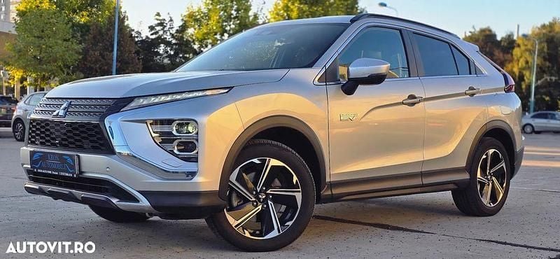 Gri Utilizat 2022 Mitsubishi Eclipse Cross Instyle SUV | 20.933 EUR (Preț bun) - Imagine 1/4