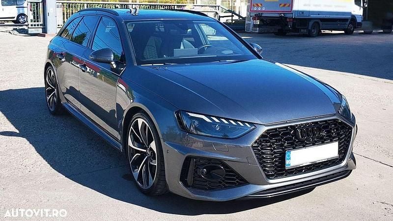 Culoaregri Utilizat 2021 Audi RS4 Advanced Break | 65.000 EUR - Imagine 1/4