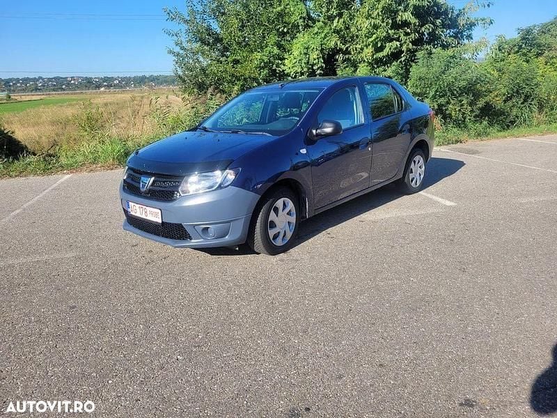 Second-hand Dacia Logan Ambiance 75 CP (55 kW) 2015 Culoarealbastru Berlinǎ