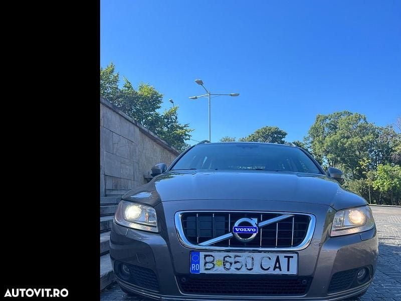 Culoaregri Utilizat 2011 Volvo V70 Summum Break | 6.380 EUR - Imagine 1/4