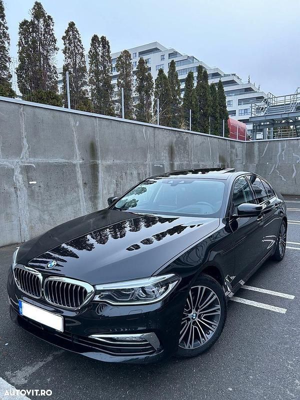 Culoarenegru Utilizat 2017 BMW 520 Luxury Line Berlinǎ | 21.990 EUR (Puțin scump) - Imagine 1/4