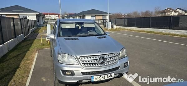 Utilizat 2007 Mercedes ML320 SUV | 6.500 EUR - Imagine 1/4