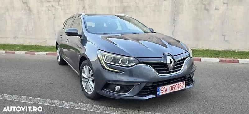 Culoaregri Utilizat 2020 Renault Mégane GrandTour Intens Break | 9.490 EUR (Preț OK) - Imagine 1/4