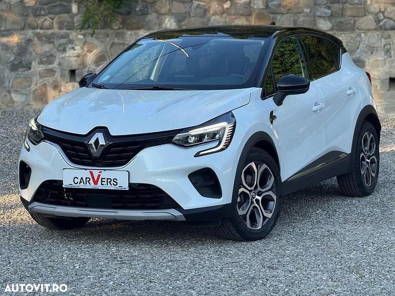 Alb Utilizat 2024 Renault Captur SUV | 19.190 EUR (Scump) - Imagine 1/4