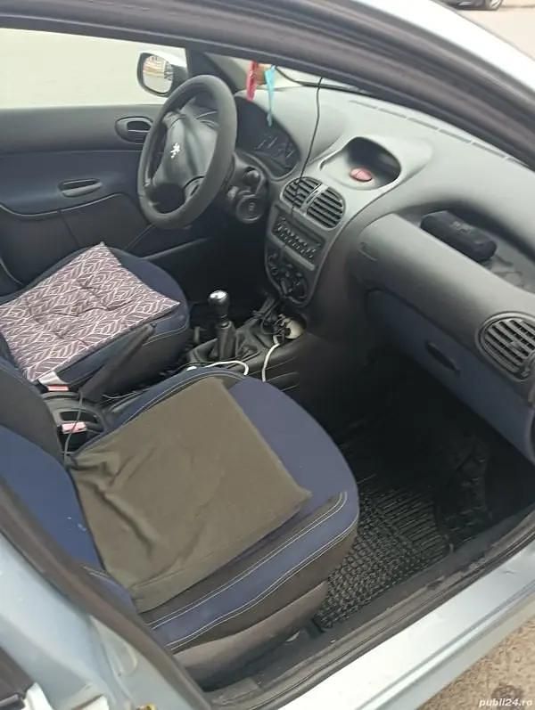 Utilizat 2007 Peugeot 206 Hatchback | 1.550 EUR (Preț OK) - Imagine 1/4