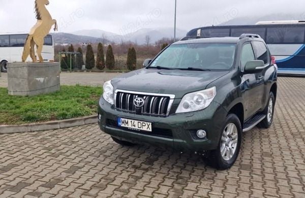Utilizat 2010 Toyota Land Cruiser SUV | 18.700 EUR (Preț bun) - Imagine 1/4