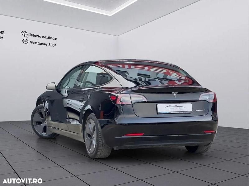 Second-hand Tesla Model 3 365 kW (497 CP) 2021 Culoarenegru Berlinǎ