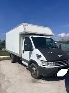 Utilizat 2005 Iveco Daily | 6.500 EUR - Imagine 1/4