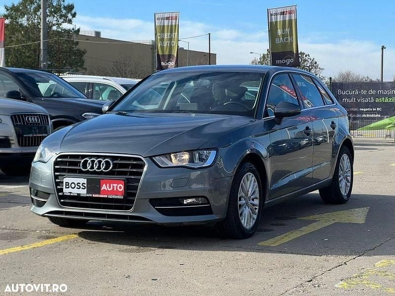 Culoaregri Utilizat 2014 Audi A3 Ambiente Berlinǎ | 8.990 EUR (Preț bun) - Imagine 1/4