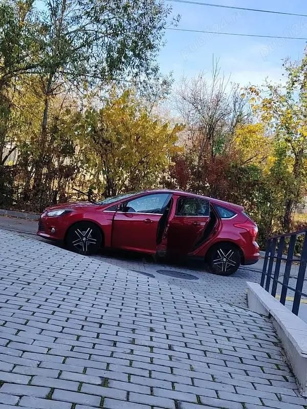 Second-hand Ford Focus 115 CP (84 kW) 2011 Berlinǎ