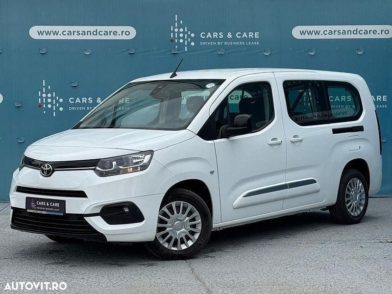 Alb Utilizat 2023 Toyota Proace Van | 20.290 EUR - Imagine 1/4