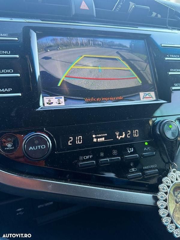 Second-hand Toyota Camry Business Edition 218 CP (160 kW) 2019 Culoaremaro Berlinǎ