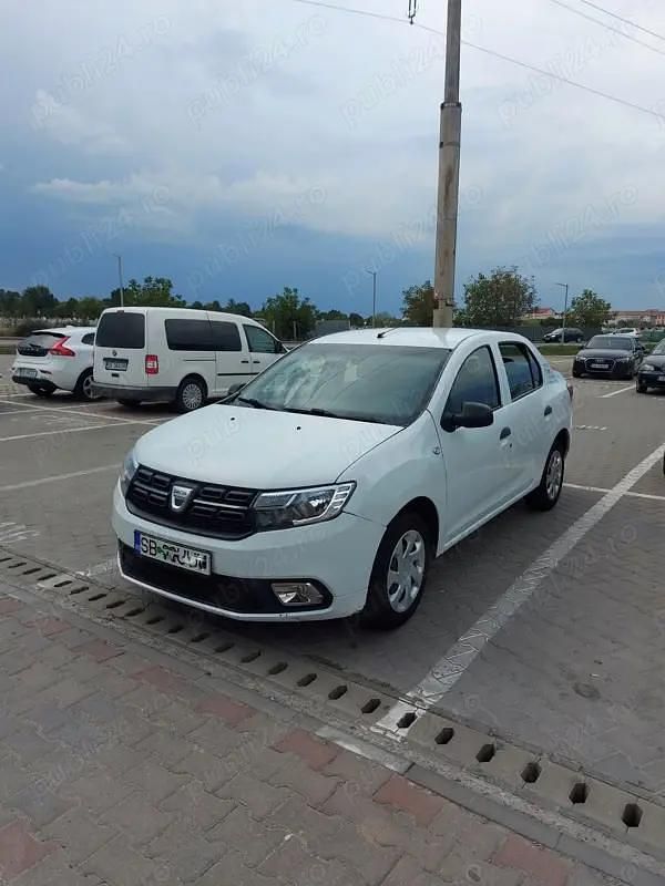 Utilizat 2017 Dacia Logan Berlinǎ | 3.999 EUR (Super Preț) - Imagine 1/4