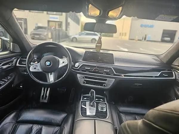 Utilizat 2019 BMW 750 Berlinǎ | 41.000 EUR - Imagine 1/4