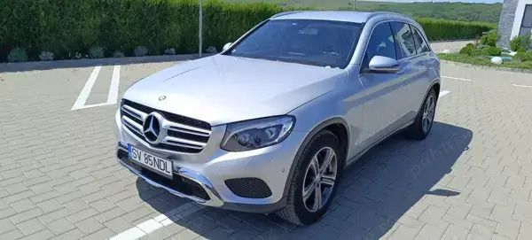 Argintiu Utilizat 2016 Mercedes GLC250 Exclusive SUV | 20.500 EUR (Preț bun) - Imagine 1/4