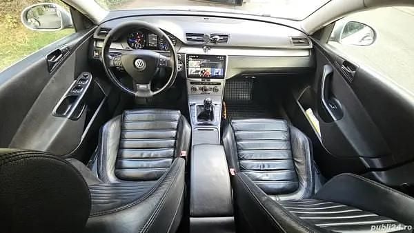 Second-hand VW Passat 140 CP (102 kW) 2006 Gri Berlinǎ