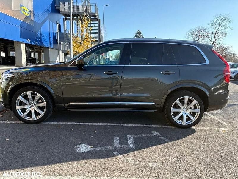 Second-hand Volvo XC90 Inscription 235 CP (172 kW) 2017 Culoaremaro SUV