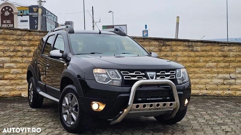 Culoarenegru Utilizat 2015 Dacia Duster Prestige SUV | 6.490 EUR (Preț OK) - Imagine 1/4