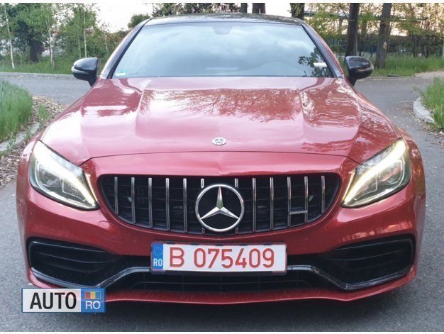 Rosu Utilizat 2018 Mercedes C250 Coupe | 41.500 EUR - Imagine 1/4