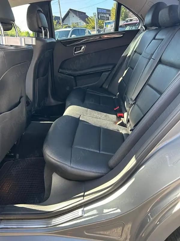 Second-hand Mercedes 250 204 CP (150 kW) 2011 Berlinǎ