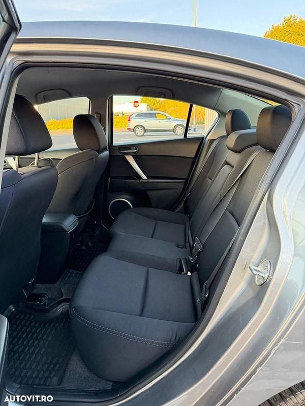 Second-hand Mazda 3 109 CP (80 kW) 2010 Culoaregri Berlinǎ