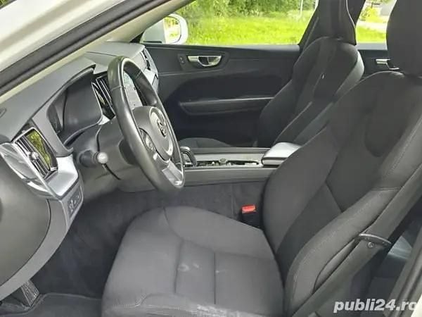 Second-hand Volvo XC60 186 CP (136 kW) 2021 Alb SUV